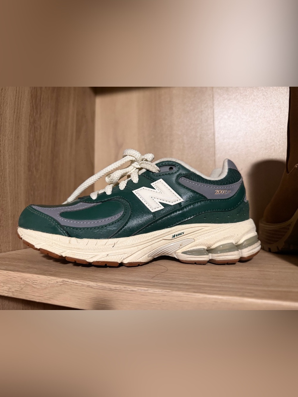 New Balance 2002r Dark Green & Cream